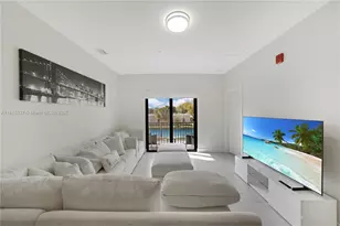 8167 NW 41st St, Doral, FL 33166 - Photo 3