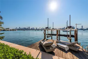 440 S Hibiscus Dr, Miami Beach, FL 33139 - Photo 19