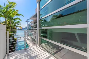 440 S Hibiscus Dr, Miami Beach, FL 33139 - Photo 31
