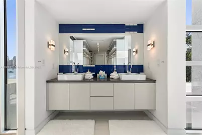 440 S Hibiscus Dr, Miami Beach, FL 33139 - Photo 37