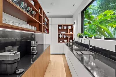 3306 NE 16th St, Fort Lauderdale, FL 33304 - Photo 17