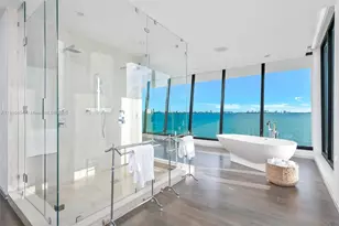 1580 S Treasure Dr, North Bay Village, FL 33141 - Photo 19