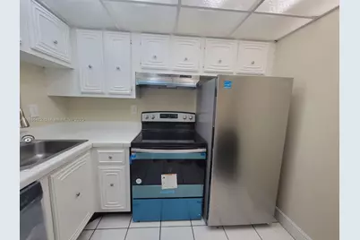 494 NW 165th St Rd #C-404, Miami, FL 33169 - Photo 3
