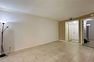 9777 Westview Dr, Coral Springs, FL 33076 - Photo 17