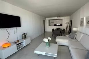 19370 Collins Ave, Sunny Isles Beach, FL 33160 - Photo 11