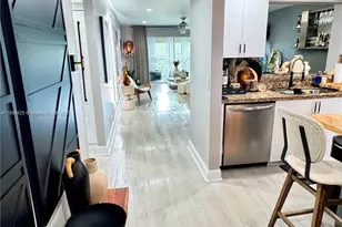 300 SW 130th Terrace, Pembroke Pines, FL 33027 - Photo 11