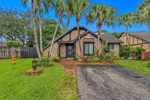 9209 NW 49th Pl, Sunrise, FL 33351 - Photo 1