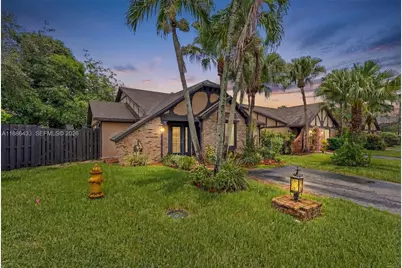9209 NW 49th Pl, Sunrise, FL 33351 - Photo 39