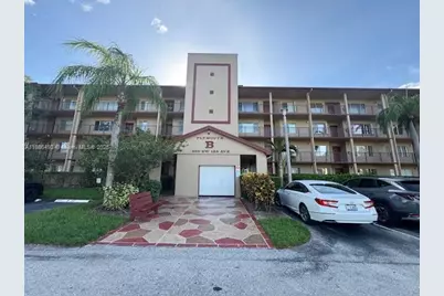 950 SW 138th Ave #314B, Pembroke Pines, FL 33027 - Photo 1
