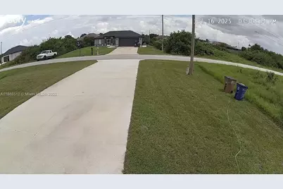 153 Pembroke St, Lehigh Acres, FL 33974 - Photo 17