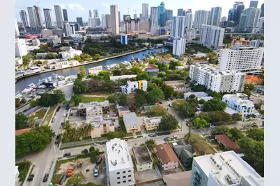212 NW 7th Ave, Miami, FL 33128 - Photo 17