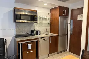 1036 Ocean Dr, Miami Beach, FL 33139 - Photo 7