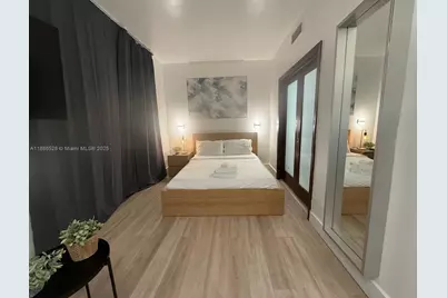 1036 Ocean Dr #B303, Miami Beach, FL 33139 - Photo 1