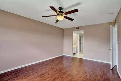 12500 SW 6th St #203N, Pembroke Pines, FL 33027 - Photo 11