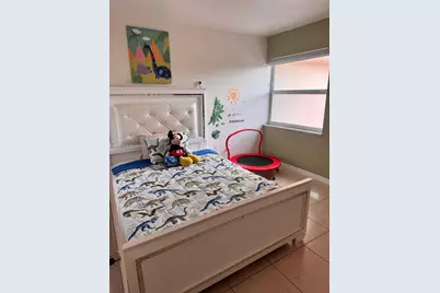 1560 W 46th St #236, Hialeah, FL 33012 - Photo 9