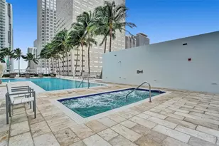 325 S Biscayne Blvd, Miami, FL 33131 - Photo 37