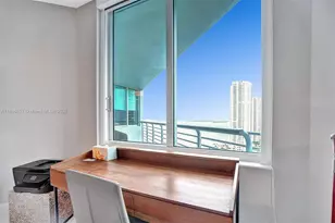 325 S Biscayne Blvd, Miami, FL 33131 - Photo 23