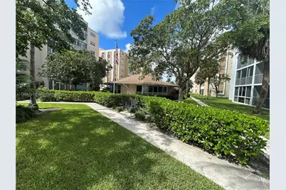 619 NE 14th Ave #703, Hallandale Beach, FL 33009 - Photo 33