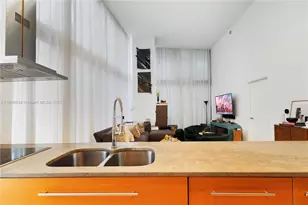 495 Brickell Ave, Miami, FL 33131 - Photo 17