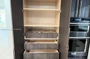 600 San Antonio Ave, Coral Gables, FL 33146 - Photo 11