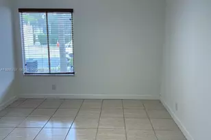 663 Vista Isles Dr, Sunrise, FL 33325 - Photo 3