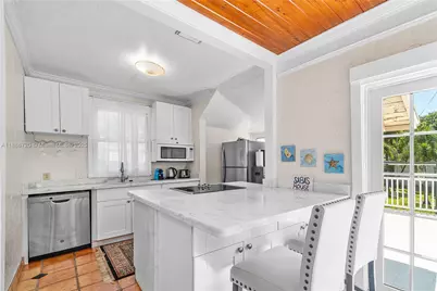 728 Newark St, West Palm Beach, FL 33401 - Photo 9