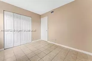 1018 Twin Lakes Dr, Coral Springs, FL 33071 - Photo 17