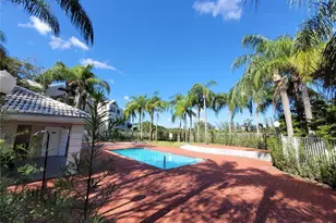 2831 N Oakland Forest Dr, Oakland Park, FL 33309 - Photo 19