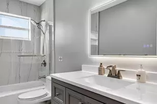 1820 N 56th Ave, Hollywood, FL 33021 - Photo 35