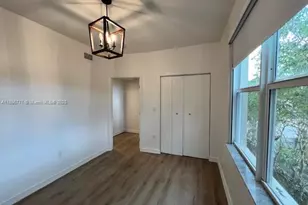 1000 SW 12th Ct, Miami, FL 33135 - Photo 13