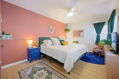 315 Van Buren St #104B, Hollywood, FL 33019 - Photo 11