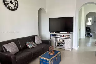 18247 NW 88th Pl, Hialeah, FL 33018 - Photo 17
