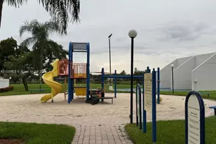 1683 SW 109th Terrace, Davie, FL 33324 - Photo 45