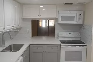6699 Racquet Club Dr, Lauderhill, FL 33319 - Photo 5