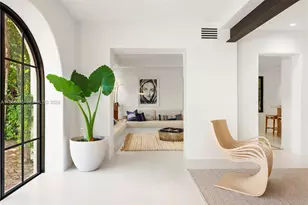 6065 Pine Tree Dr, Miami Beach, FL 33140 - Photo 11