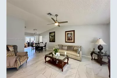 9631 NW 42nd Ct, Sunrise, FL 33351 - Photo 7