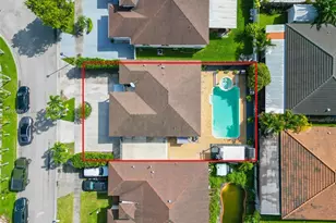 18088 SW 137th Path, Miami, FL 33177 - Photo 5
