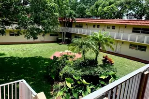 14901 SW 4th St, Pembroke Pines, FL 33027 - Photo 3