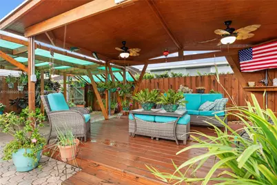 16310 SW 144th Ave, Miami, FL 33177 - Photo 9