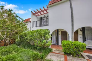 450 Grapetree Dr, Key Biscayne, FL 33149 - Photo 1