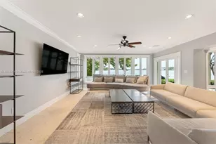11 E Rivo Alto Dr, Miami Beach, FL 33139 - Photo 3