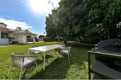 501 SW 24th Rd #501, Miami, FL 33129 - Photo 21