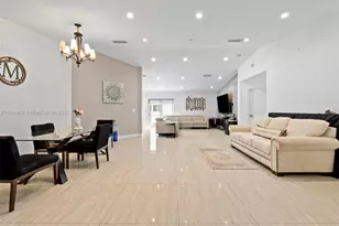 16898 Crestview Ln, Weston, FL 33326 - Photo 1