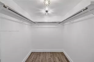 920 NE 99th St, Miami Shores, FL 33138 - Photo 9