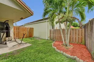 2655 Arborwood Rd, Davie, FL 33328 - Photo 21