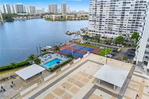 2780 NE 183rd St, Aventura, FL 33160 - Photo 3