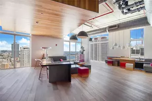 151 SE 1st St, Miami, FL 33131 - Photo 15