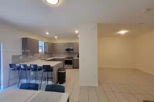 8860 NW 103rd Path, Doral, FL 33178 - Photo 13