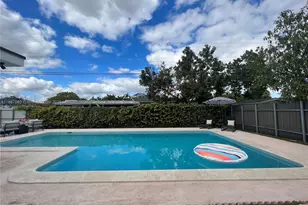 12445 SW 42nd St, Miami, FL 33175 - Photo 3