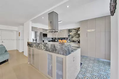 3530 Mystic Pointe Dr #2002, Aventura, FL 33180 - Photo 3